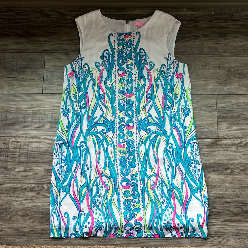 Lily Pulitzer dress. Size large. Sleeveless